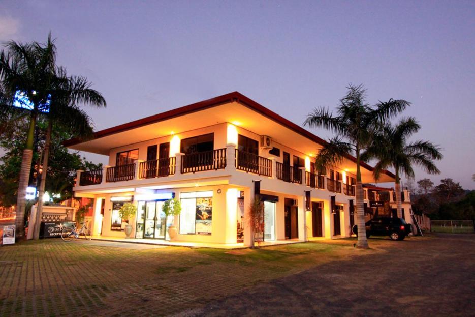 جاكو Hotel Blue Palm المظهر الخارجي الصورة